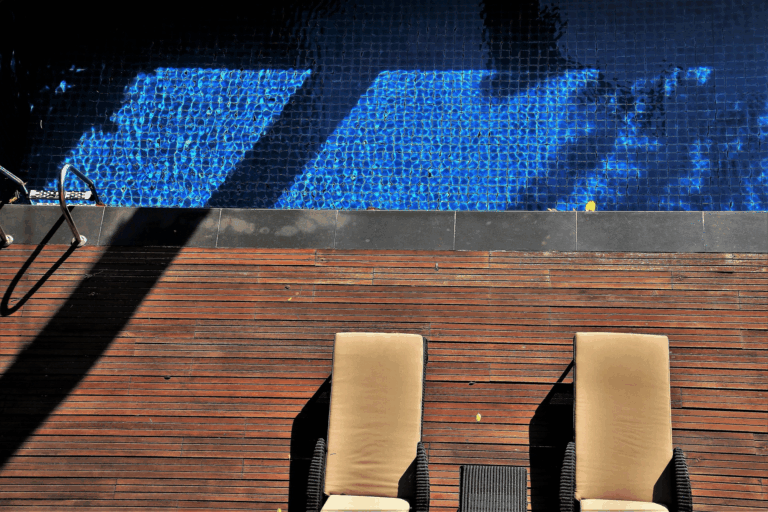 Bande antidérapante hôtels et résidences de tourisme